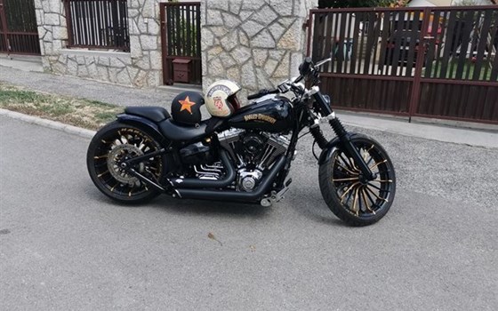 Gebrauchtmotorrad Harley-Davidson Softail Breakout FXSB - Bild 3 Gebrauchtmotorrad Harley-Davidson Softail Breakout FXSB - Bild 3