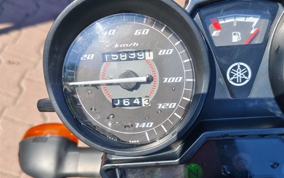 Gebrauchtmotorrad Yamaha YBR 125 - Bild 5 Gebrauchtmotorrad Yamaha YBR 125 - Bild 5