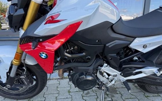 Gebrauchtmotorrad BMW F 900 R - Bild 6