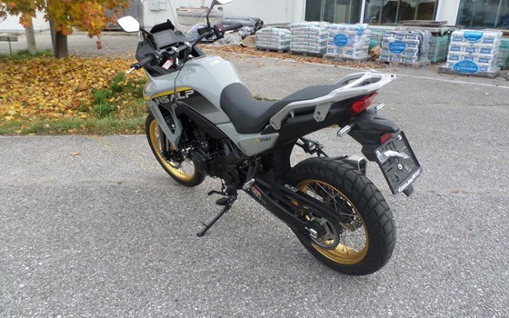 Gebrauchtmotorrad Honda XL750 Transalp - Bild 5 Gebrauchtmotorrad Honda XL750 Transalp - Bild 5