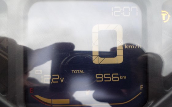 Gebrauchtmotorrad Honda SH125i - Bild 9