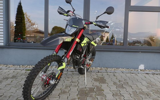 Neufahrzeug Fantic XEF 125 Performance - Bild 10