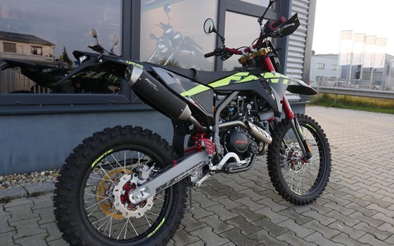 Neufahrzeug Fantic XEF 125 Performance - Bild 8