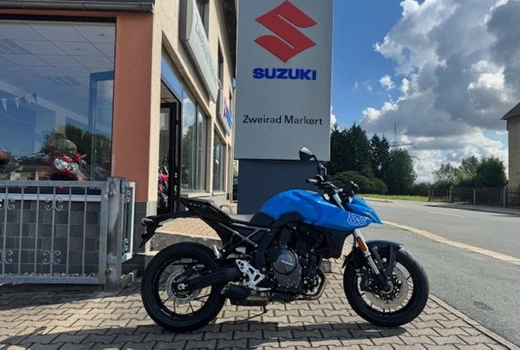 Suzuki GSX-8S