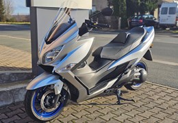 Neumotorrad Suzuki Burgman 400