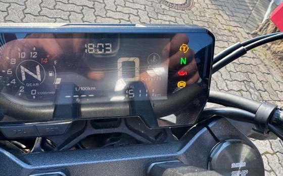 Gebrauchtmotorrad Honda CB650R - Bild 6