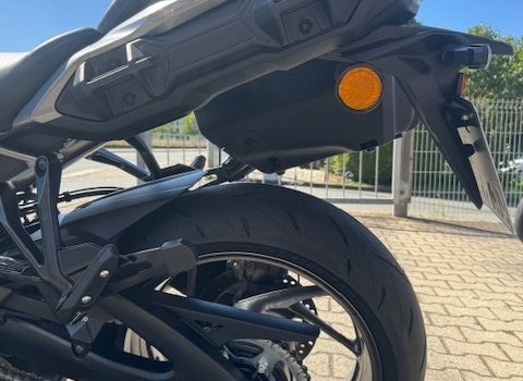 Gebrauchtmotorrad Suzuki GSX-S1000GT - Bild 7