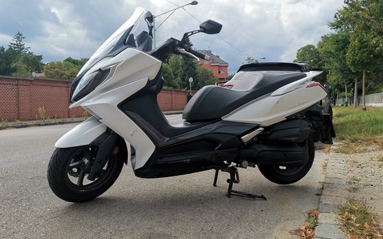 Gebrauchtmotorrad Kymco Downtown 125i - Bild 1 Gebrauchtmotorrad Kymco Downtown 125i - Bild 1
