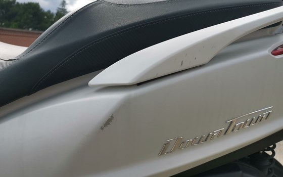 Gebrauchtmotorrad Kymco Downtown 125i - Bild 16