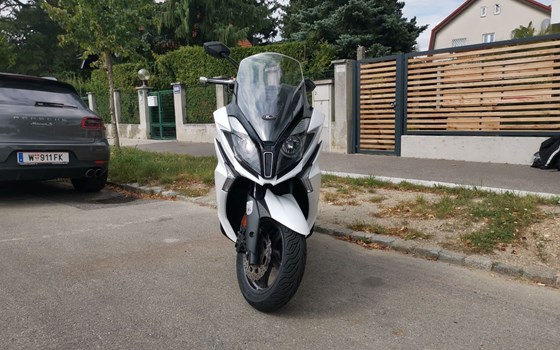 Gebrauchtmotorrad Kymco Downtown 125i - Bild 4 Gebrauchtmotorrad Kymco Downtown 125i - Bild 4