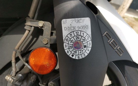 Gebrauchtmotorrad Kymco Downtown 125i - Bild 6