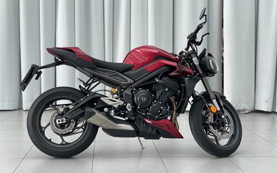 Gebrauchtmotorrad Triumph Street Triple RS - Bild 3