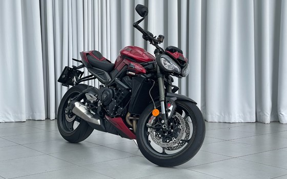 Gebrauchtmotorrad Triumph Street Triple RS - Bild 4