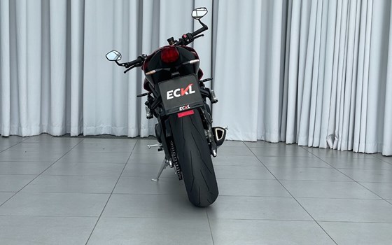 Gebrauchtmotorrad Triumph Street Triple RS - Bild 6