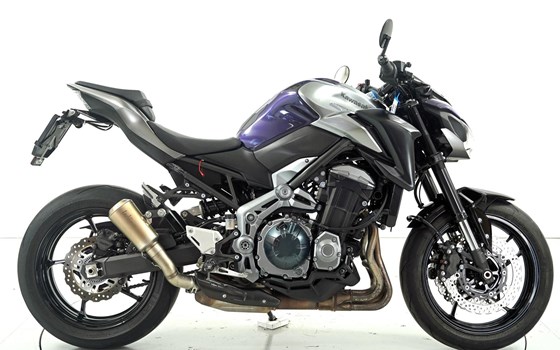 Motorrad Occasion Kawasaki Z900 - Bild 4