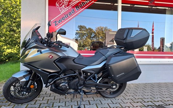 Gebrauchtmotorrad Honda NT1100 DCT - Bild 1