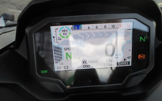 Gebrauchtmotorrad Kawasaki Ninja 7 Hybrid - Bild 2