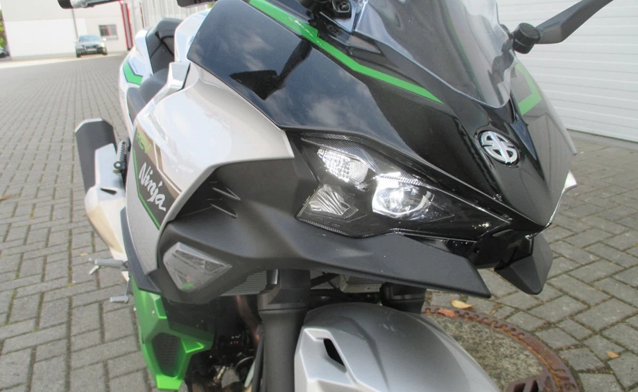 Offer Kawasaki Ninja 7 Hybrid Bild 6: Offer Kawasaki Ninja 7 Hybrid