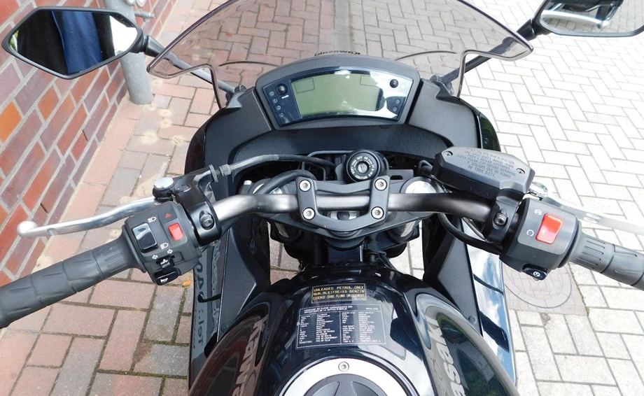 Angebot Kawasaki ER-6f Bild 13: Angebot Kawasaki ER-6f