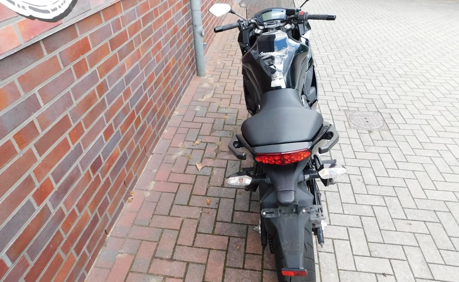 Angebot Kawasaki ER-6f Bild 5: Angebot Kawasaki ER-6f