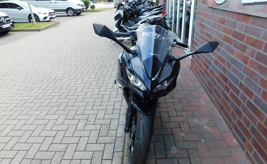 Angebot Kawasaki Ninja 650 Bild 3: Angebot Kawasaki Ninja 650
