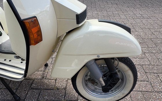 Gebrauchtmotorrad Vespa PX 80 - Bild 11