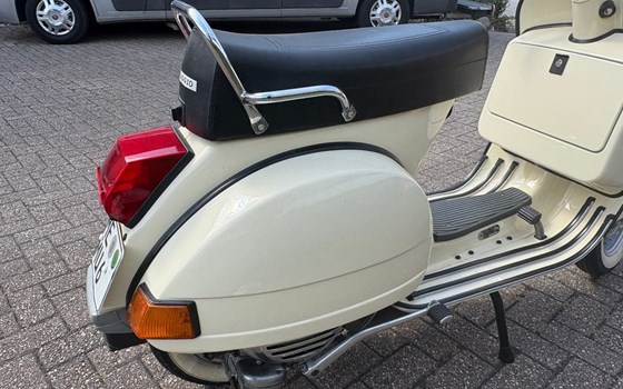 Gebrauchtmotorrad Vespa PX 80 - Bild 7