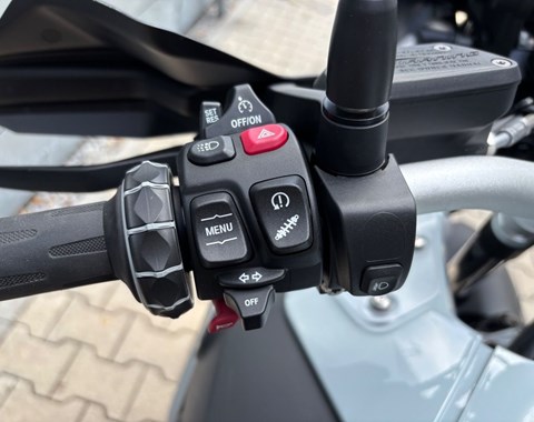 zum Vergrössern bitte anklicken!