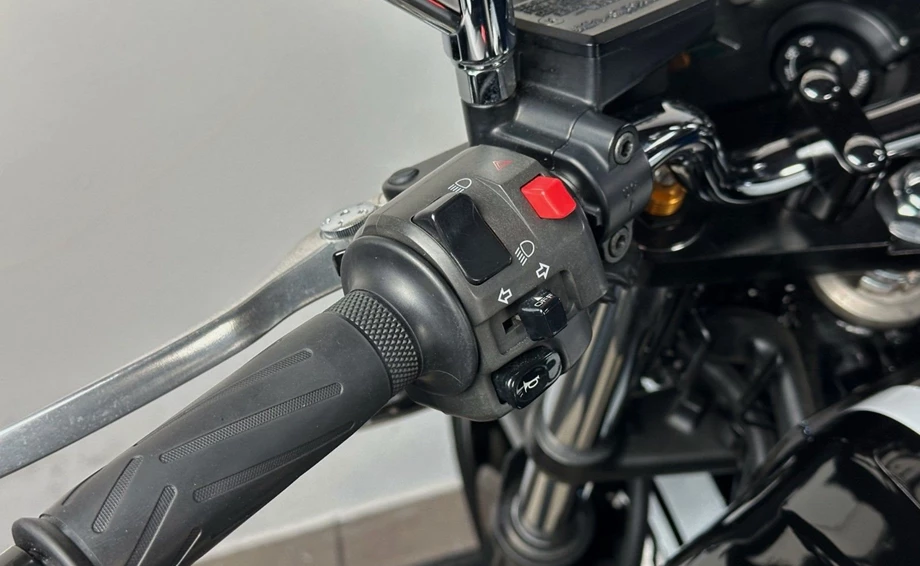 Angebot Yamaha XJR 1300 Bild 13: Angebot Yamaha XJR 1300