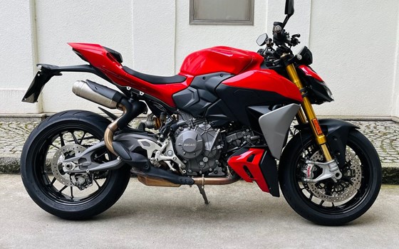 Gebrauchtmotorrad Ducati Streetfighter V2 S - Bild 1