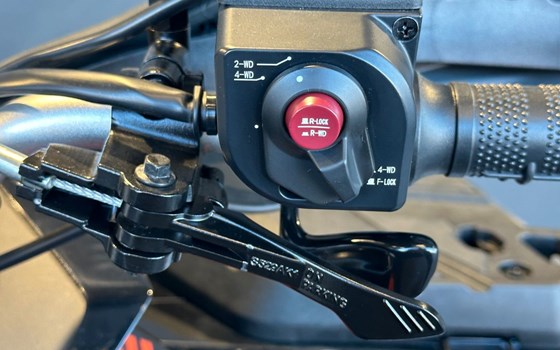 Neufahrzeug CFMOTO CFORCE 1000 Touring Pro - Bild 24