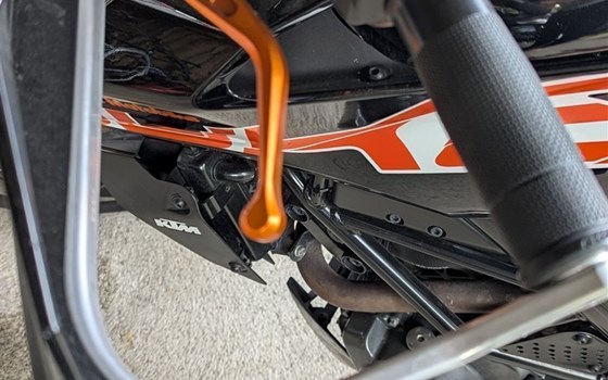 Gebrauchtmotorrad KTM 125 Duke - Bild 4