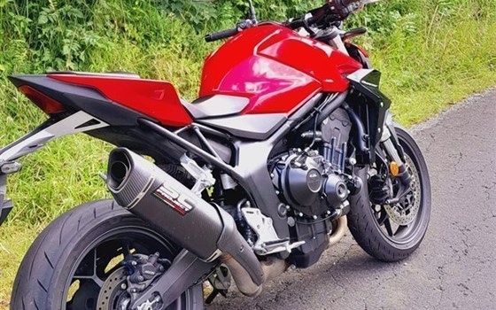 Gebrauchtmotorrad Honda CB1000 Hornet - Bild 3