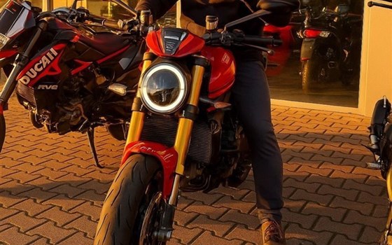 Gebrauchtmotorrad Ducati Monster SP - Bild 1