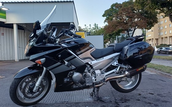 Gebrauchtmotorrad Yamaha FJR 1300 - Bild 6 Gebrauchtmotorrad Yamaha FJR 1300 - Bild 6