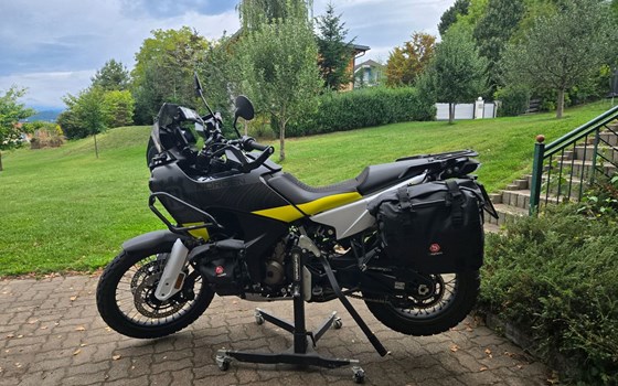 Gebrauchtmotorrad Husqvarna Norden 901 - Bild 1 Gebrauchtmotorrad Husqvarna Norden 901 - Bild 1