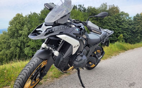 Gebrauchtmotorrad BMW R 1300 GS - Bild 1 Gebrauchtmotorrad BMW R 1300 GS - Bild 1