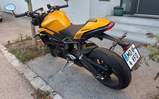 Gebrauchtmotorrad Triumph Street Triple 765 RS - Bild 4 Gebrauchtmotorrad Triumph Street Triple 765 RS - Bild 4