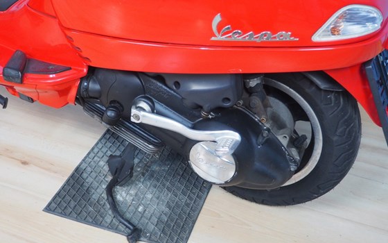 Gebrauchtmotorrad Vespa LX 125 - Bild 10 Gebrauchtmotorrad Vespa LX 125 - Bild 10
