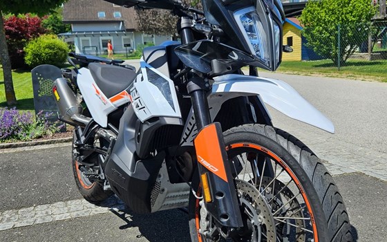 Gebrauchtmotorrad KTM 790 Adventure - Bild 3 Gebrauchtmotorrad KTM 790 Adventure - Bild 3