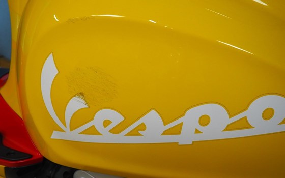 Gebrauchtmotorrad Vespa Primavera 50 Sean Wotherspoon - Bild 11 Gebrauchtmotorrad Vespa Primavera 50 Sean Wotherspoon - Bild 11
