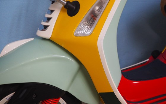 Gebrauchtmotorrad Vespa Primavera 50 Sean Wotherspoon - Bild 13 Gebrauchtmotorrad Vespa Primavera 50 Sean Wotherspoon - Bild 13