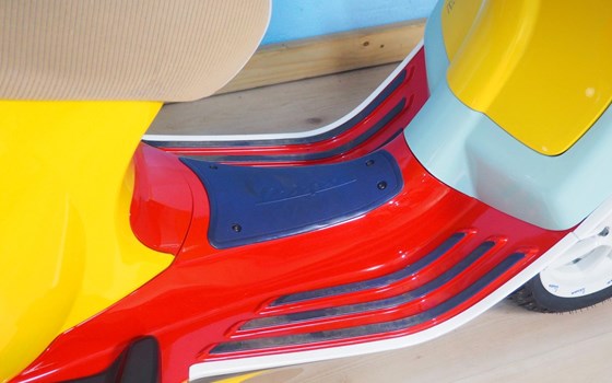 Gebrauchtmotorrad Vespa Primavera 50 Sean Wotherspoon - Bild 19 Gebrauchtmotorrad Vespa Primavera 50 Sean Wotherspoon - Bild 19