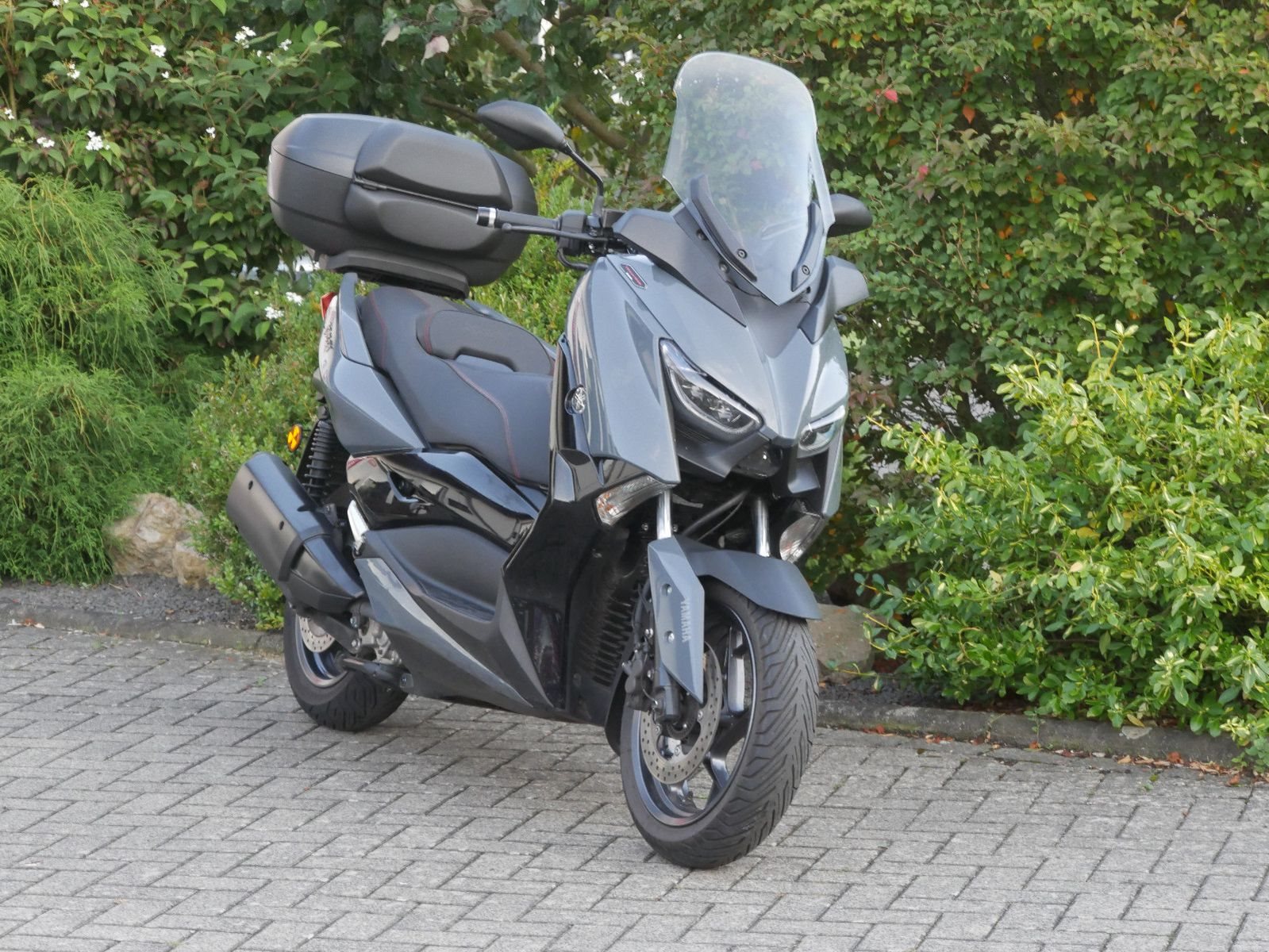 Yamaha XMAX 300 Tech MAX