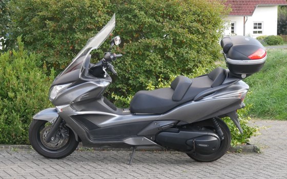 Gebrauchtmotorrad Honda SW-T 400 - Bild 6