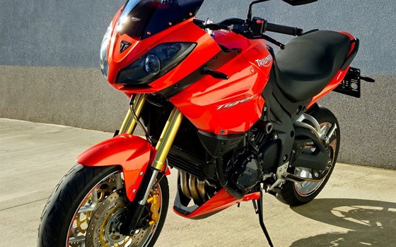 Gebrauchtmotorrad Triumph Tiger 1050 - Bild 4