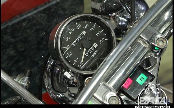 Gebrauchtmotorrad Suzuki Intruder VS 1400 - Bild 12