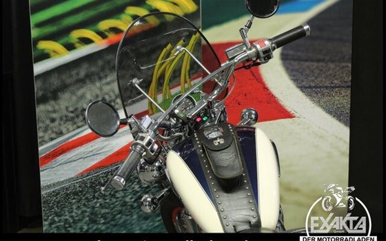 Gebrauchtmotorrad Suzuki Intruder VS 1400 - Bild 9