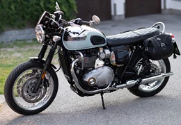 Gebrauchte Triumph BONNEVILLE BOBBER CHROME EDITION Gebrauchte Triumph BONNEVILLE BOBBER CHROME EDITION