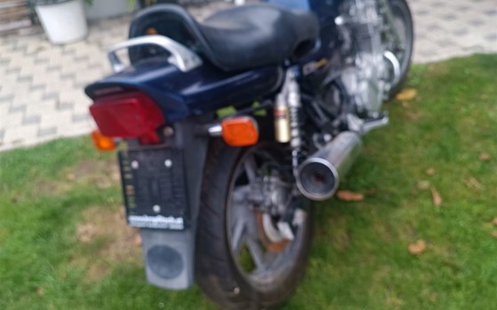 Gebrauchtmotorrad Honda CB 750 Sevenfifty - Bild 2